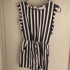 UNIVERSAL THREAD Striped Romper Size XS